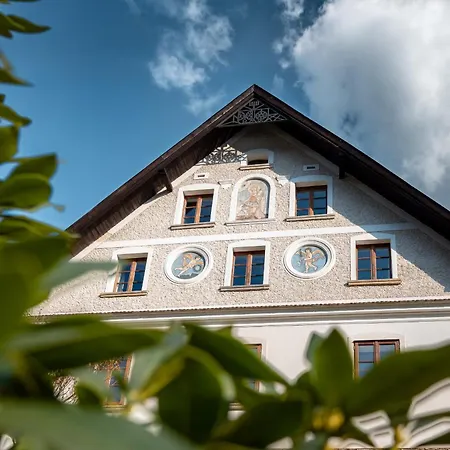 Aparthotel U Floriánka 3*